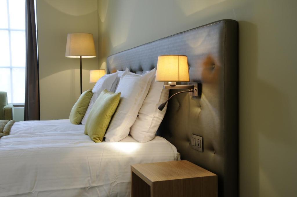 Hotel Den Hof Zelzate Pokoj fotografie